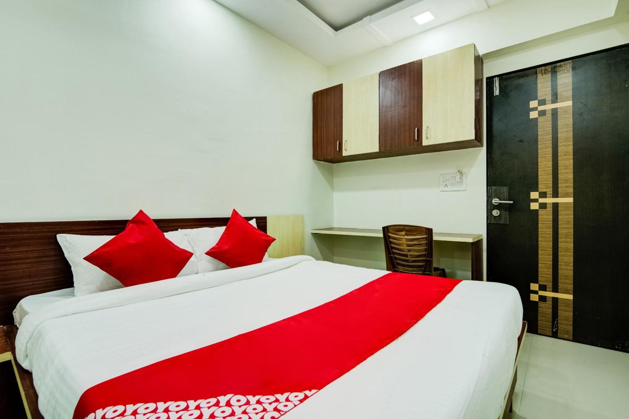 Hotel O Kunal Palace Navi Mumbai Exterior photo
